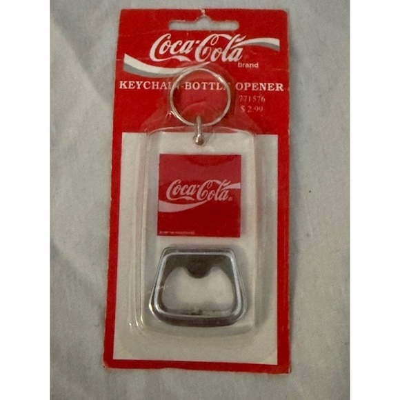 Coca-Cola Keychain Bottle Opener Vintage Coke Collectible Barware - Picture 1 of 5